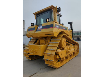 Buldozer CATERPILLAR D8T