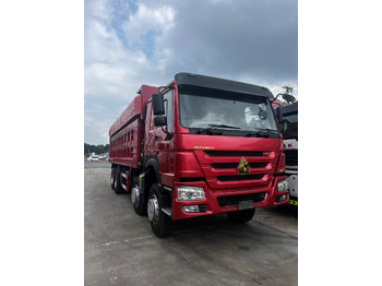 Camion basculantă SINOTRUK HOWO