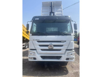 Camion basculantă SINOTRUK HOWO