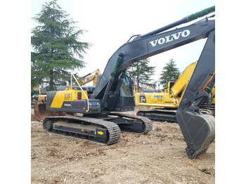 Excavator pe şenile VOLVO EC210