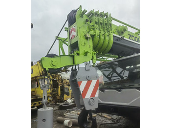 Macara tot teren ZOOMLION