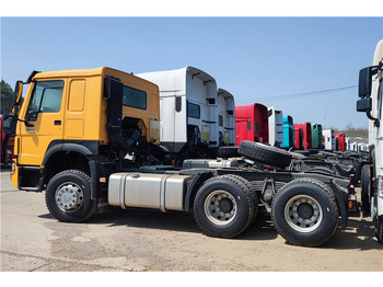 Cap tractor nou SINOTRUK CNHTC Howo Truck Tractor 400 HP 10 Wheeler for Sale In Malawi: Foto 2 Cap tractor nou SINOTRUK CNHTC Howo Truck Tractor 400 HP 10 Wheeler for Sale In Malawi: Foto 2