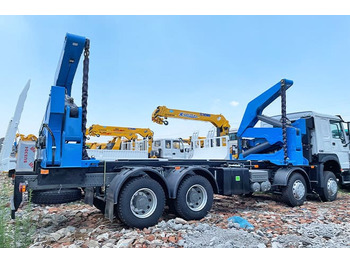 Camion transport containere/ Swap body