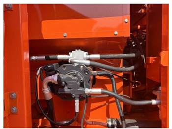 Excavator pe şenile 2022 Doosan DX150: Foto 3