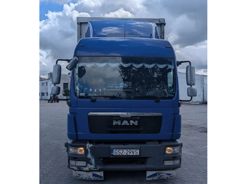 Camion cu prelată MAN TGL 8.250