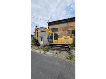 Excavator pe şenile JOHN DEERE