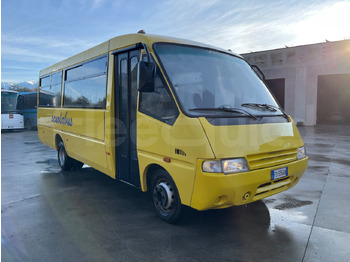 Autobuz școlar IVECO