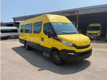 Autobuz școlar IVECO Daily
