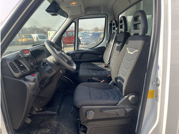 Autoutilitară frigorifica IVECO DAILY 35S14 FRIGORIFIQUE FRCX: Foto 5 Autoutilitară frigorifica IVECO DAILY 35S14 FRIGORIFIQUE FRCX: Foto 5