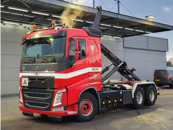 Camion cu sistem de cablu VOLVO FH 460