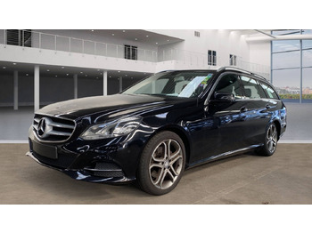 : fotografie din antet