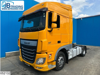 Cap tractor DAF XF 460