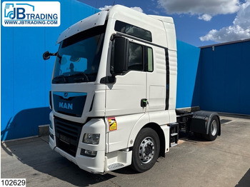 Cap tractor MAN TGX 18.460