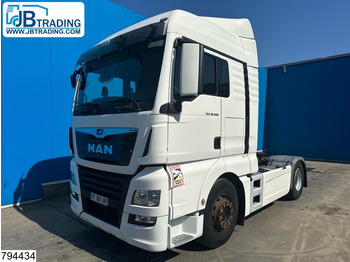 Cap tractor MAN TGX 18.460