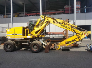 Excavator pe roţi FURUKAWA