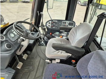 Tractor agricol JCB Fastrac HMV 3230 2 Zapfwellen + Frontheber Stoll: Foto 4
