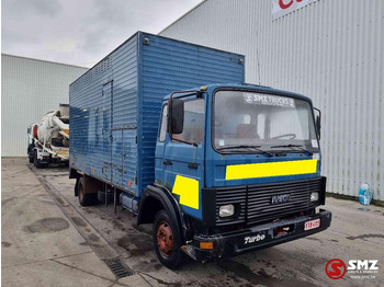 Camion transport cai IVECO