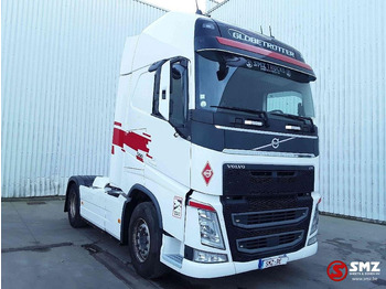 Cap tractor VOLVO FH 500