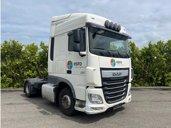 Cap tractor DAF XF