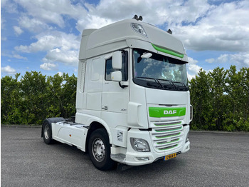 Cap tractor DAF XF 530