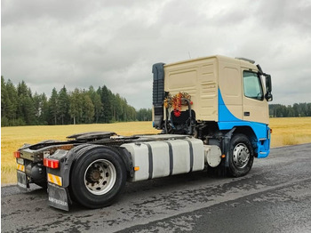Cap tractor Volvo FM 9: Foto 3