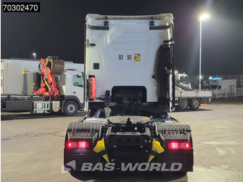 Cap tractor Ford F-Max 500 4X2 Retarder Standklima 2xTanks ACC LED Euro 6: Foto 3 Cap tractor Ford F-Max 500 4X2 Retarder Standklima 2xTanks ACC LED Euro 6: Foto 3