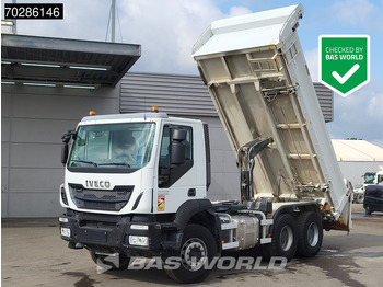 Camion basculantă IVECO Trakker