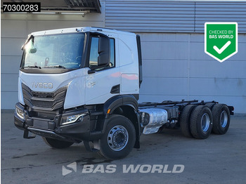 Camion şasiu IVECO X-WAY