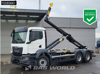 Camion cu cârlig MAN TGS 26.440