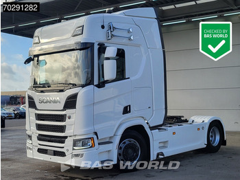 Cap tractor SCANIA R 520
