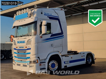 Cap tractor SCANIA S 520