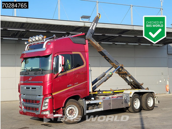 Camion cu cârlig VOLVO FH16 700
