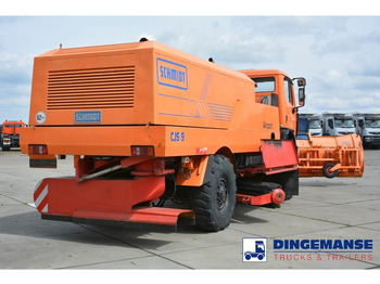 Utilaj deszăpezire Mercedes-Benz SK 2031 4x4x4 Schmidt CJS9 airport sweeper snow plough: Foto 3