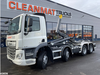 Camion cu cârlig DAF CF 370