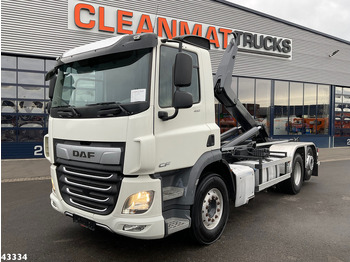 Camion cu cârlig DAF CF 450