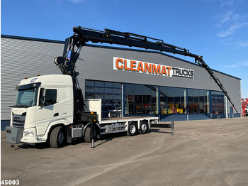 Camion cu macara DAF XF 530