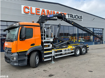 Camion cu cârlig MERCEDES-BENZ Actros 2543