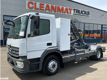 Camion cu cârlig MERCEDES-BENZ Atego 1218