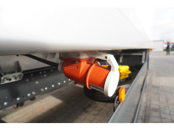 Camion izoterma nou MAN TGX 26.400 / IGLOOCAR / Carrier Supra 1150 MT Silent: Foto 5 Camion izoterma nou MAN TGX 26.400 / IGLOOCAR / Carrier Supra 1150 MT Silent: Foto 5