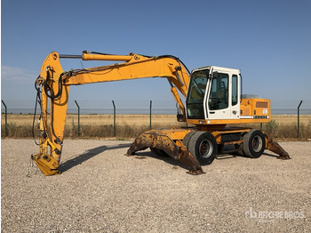 Excavator pe roţi LIEBHERR A 902