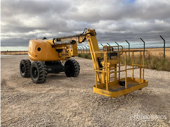 Nacela articulata 2003 Haulotte HA16PXNT 4WD Diesel Articulating Boom Lift: Foto 3