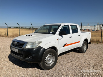 Pick-up TOYOTA Hilux