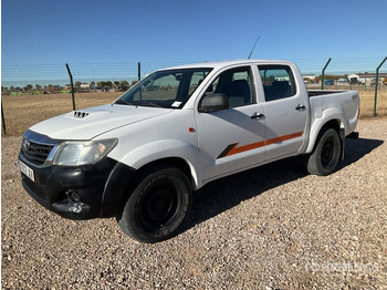 Pick-up TOYOTA Hilux