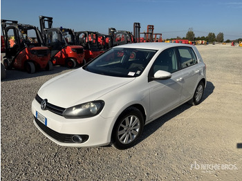 Automobil VOLKSWAGEN