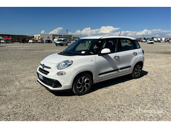 Automobil FIAT