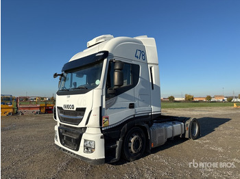 Cap tractor IVECO Stralis 460