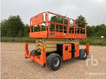 Platforma foarfeca JLG