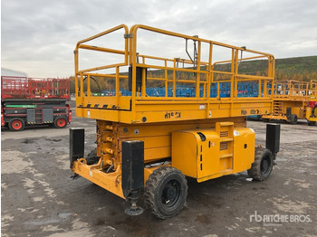 Platforma foarfeca 2014 Haulotte H15SDX 4x4 Diesel Scissor Lift: Foto 4 Platforma foarfeca 2014 Haulotte H15SDX 4x4 Diesel Scissor Lift: Foto 4