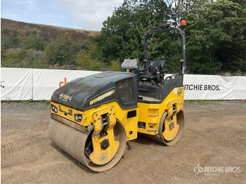 Cilindru compactor pentru asfalt BOMAG