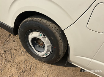 Ambulanță 2022 Toyota Hiace High Roof 4x2 Ambulance: Foto 5